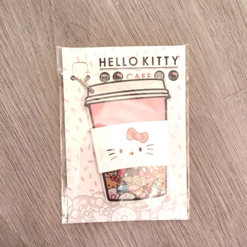 🆕HELLO KITTY Pink Coffee Cup/Bag Charm Keychain Nwt - Picture 2 of 4
